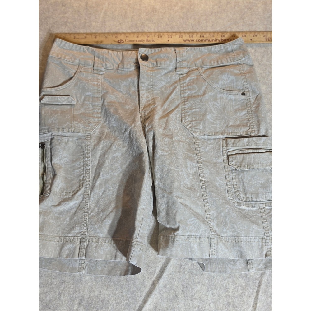 Christopher & Banks Tan Floral Cargo Shorts Womens‎ 14 Beige Utility Bermuda